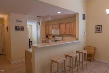 Main picture of 13988 W Port Royale Ln