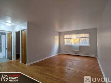 Main picture of 1040 W Hollywood Ave Apartments
