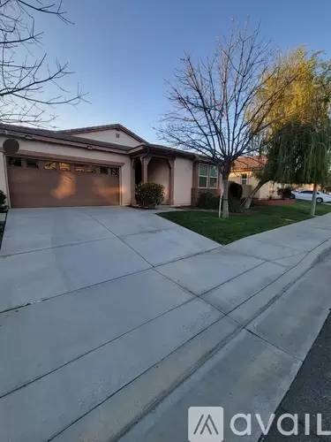 Main picture of 53017 Astrid Way
