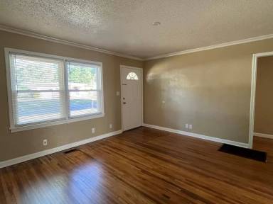Main picture of 4750 S Boston Pl