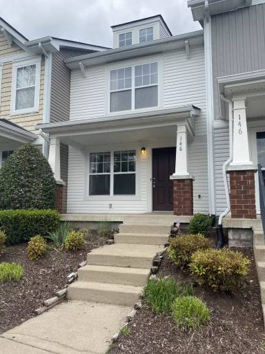 Main picture of 108 Shadow Glen Dr