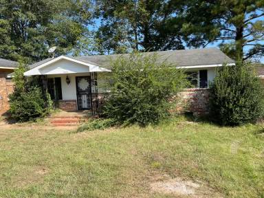 Main picture of 220 Vero Ct