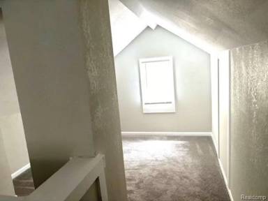 Main picture of 28449 Glenwood St