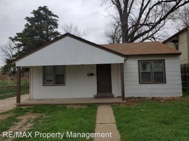 Main picture of 1906 E Pine Ave