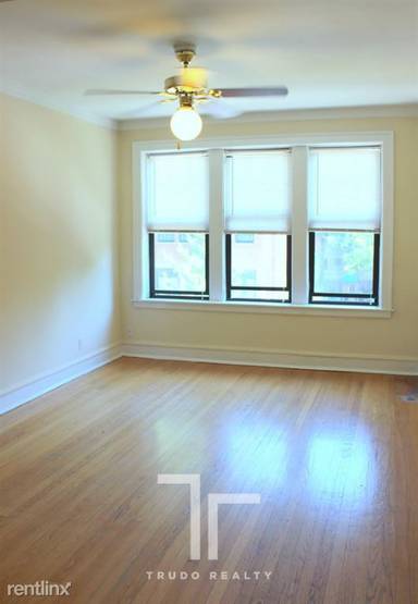 Main picture of 1446 W Byron St