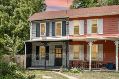 Main picture of 801 Mohn St