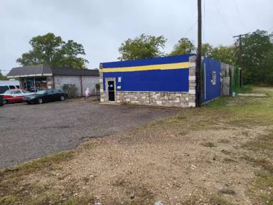 Main picture of 133 N 2nd St