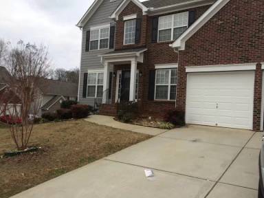 Main picture of 101 Carissa Ct