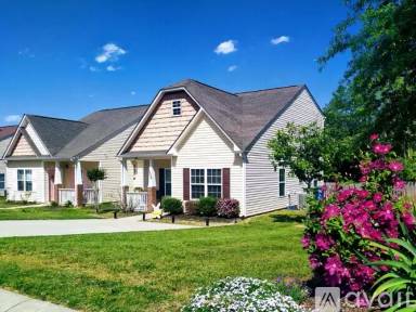 Main picture of 156 Brookshire Dr
