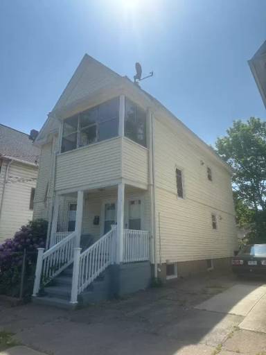 Main picture of 88 Bristol St