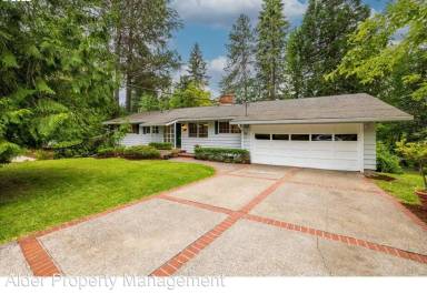 Main picture of 4020 SW Lee St