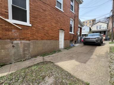 Main picture of 218 Wilbur St