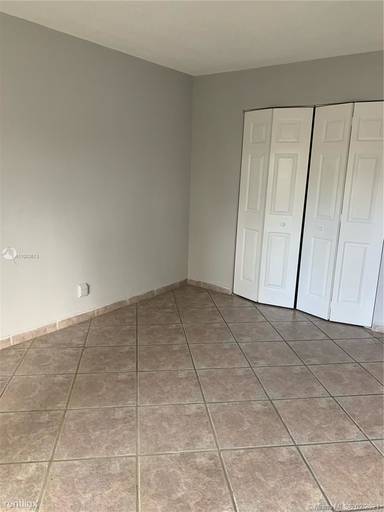 Main picture of 4011 N Meridian Ave