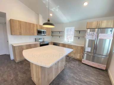 Main picture of 3924 Trinity Rd