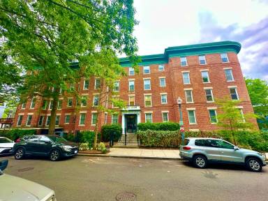 Main picture of 52 Quincy Pl NW