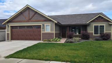 Main picture of 2537 N Lehigh Ct