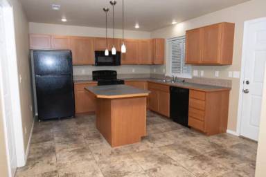 Main picture of 1023 S Evergreen Rd