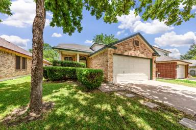 Main picture of 813 House Creek Dr