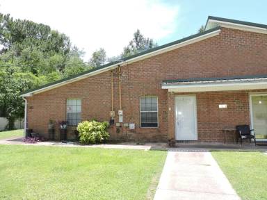 Main picture of 1327 Jasma Ln