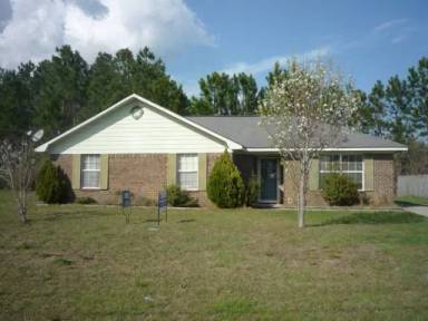 Main picture of 323 NE Sheila Dr