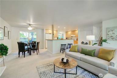 Main picture of 21930 3rd Pl W
