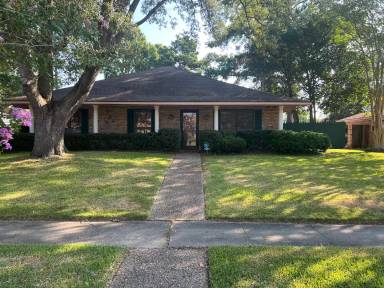 Main picture of 7261 Palmetto Dr