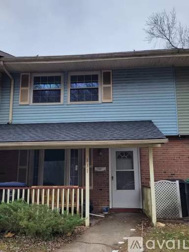 Main picture of 831 E Elm Ave