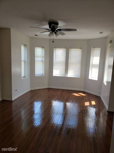 Main picture of 1012 W Marquette Rd
