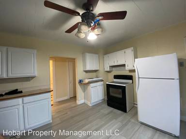 Main picture of 801 Jefferson Ave