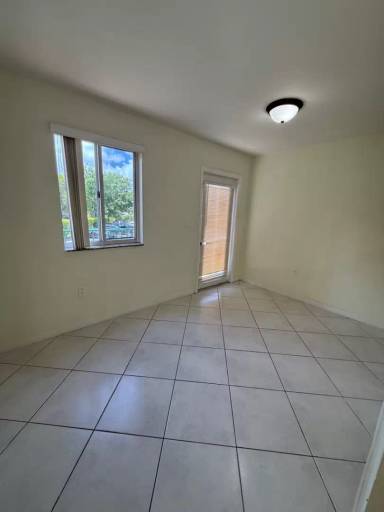 Main picture of 12605 SW 91st St