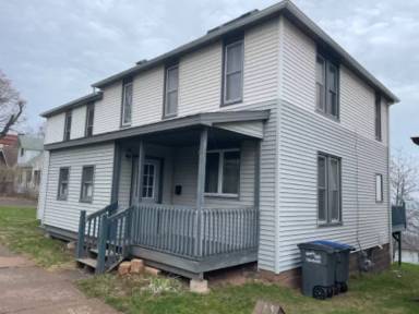 Main picture of 16 E 6th St