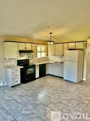 Main picture of 2628 E Sinto Ave