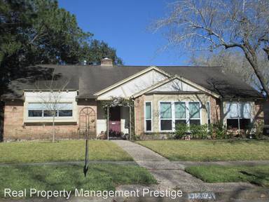Main picture of 15903 Brookvilla Dr