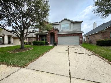 Main picture of 11414 E Lake Gables Dr