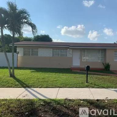 Main picture of 5318 W 4th Ln