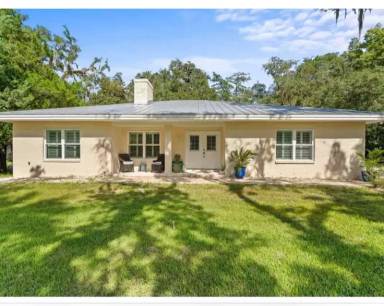 Main picture of 178 N Roscoe Blvd