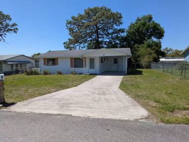 Main picture of 8 Donna St