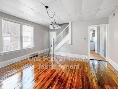 Main picture of 640 6th Ave