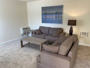 Main picture of 50 Eastshore