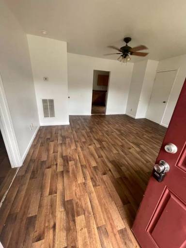 Main picture of 1918 N Drury Ave