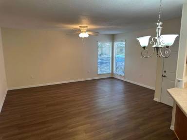 Main picture of 1780 State St