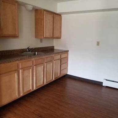 Main picture of 461 E 7th Ave