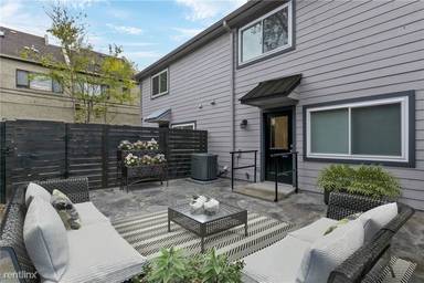 Main picture of 600 Franklin Blvd