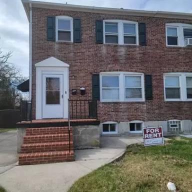 Main picture of 2821 Clearview Ave