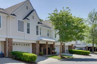 Main picture of 3012 Bay Shore Ln
