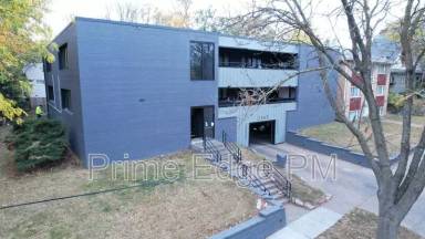 Main picture of 2343 B St