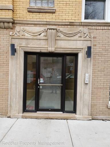 Main picture of 3348 W Grace St