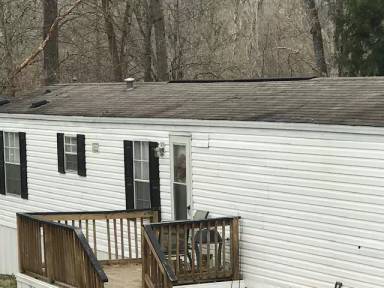 Main picture of 5888 Midway School Rd