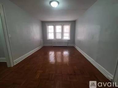 Main picture of 61 S Munn Ave
