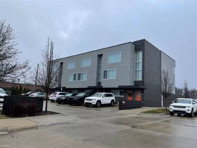 Main picture of 120 State St